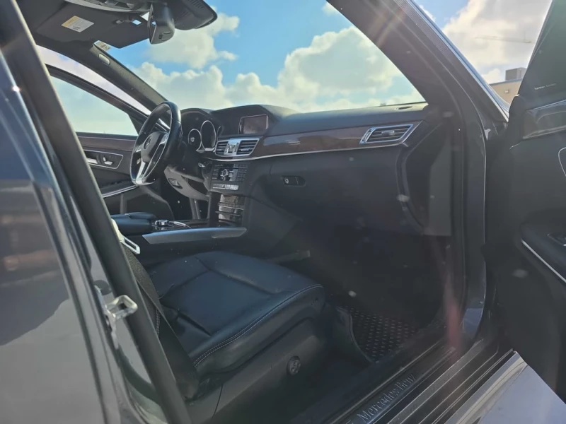 Mercedes-Benz E 350 * CARFAX * ПАМЕТ * ПОДГРЕВ, снимка 15 - Автомобили и джипове - 53298563