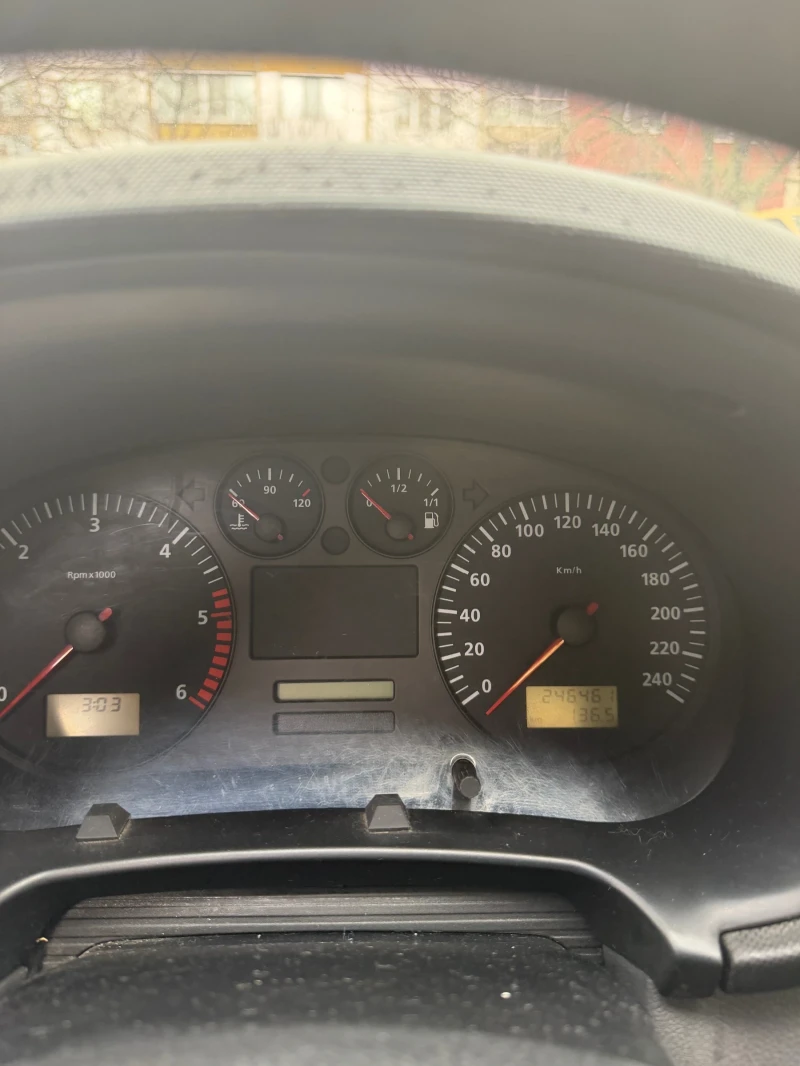 Seat Leon, снимка 7 - Автомобили и джипове - 53493658