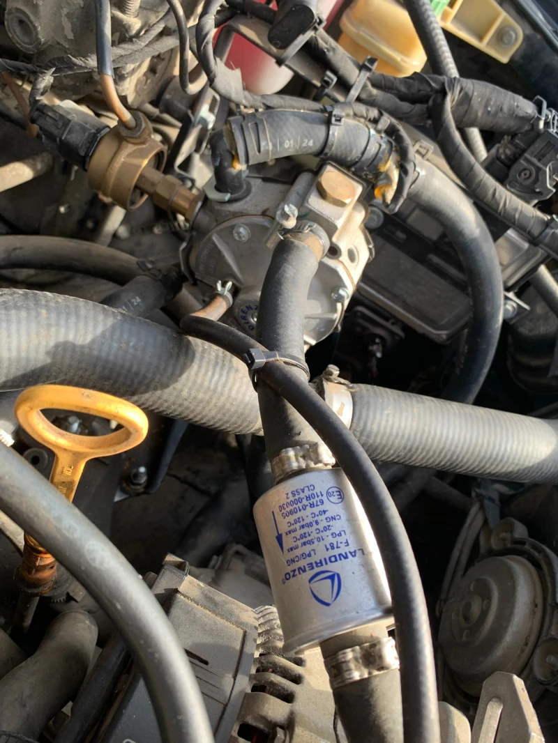 Audi 80 B4, снимка 13 - Автомобили и джипове - 53598923