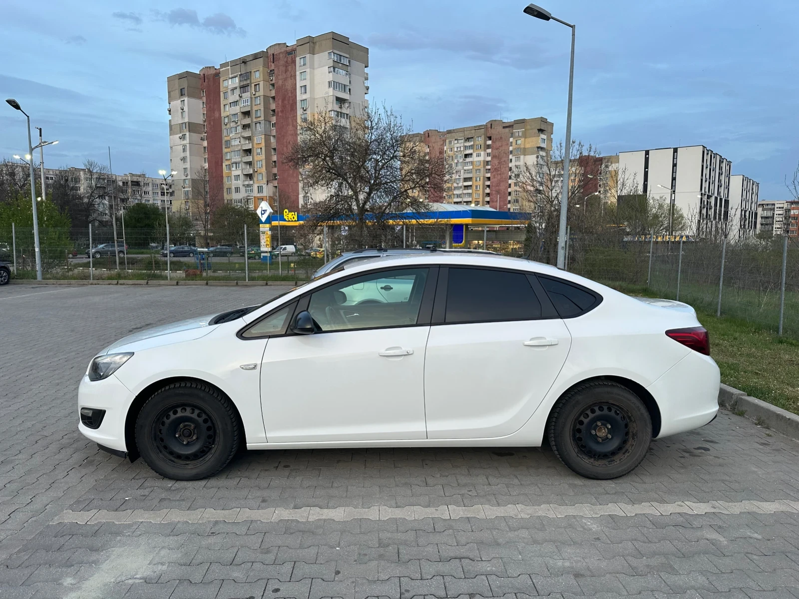 Opel Astra 1.7 CDTI - изображение 3