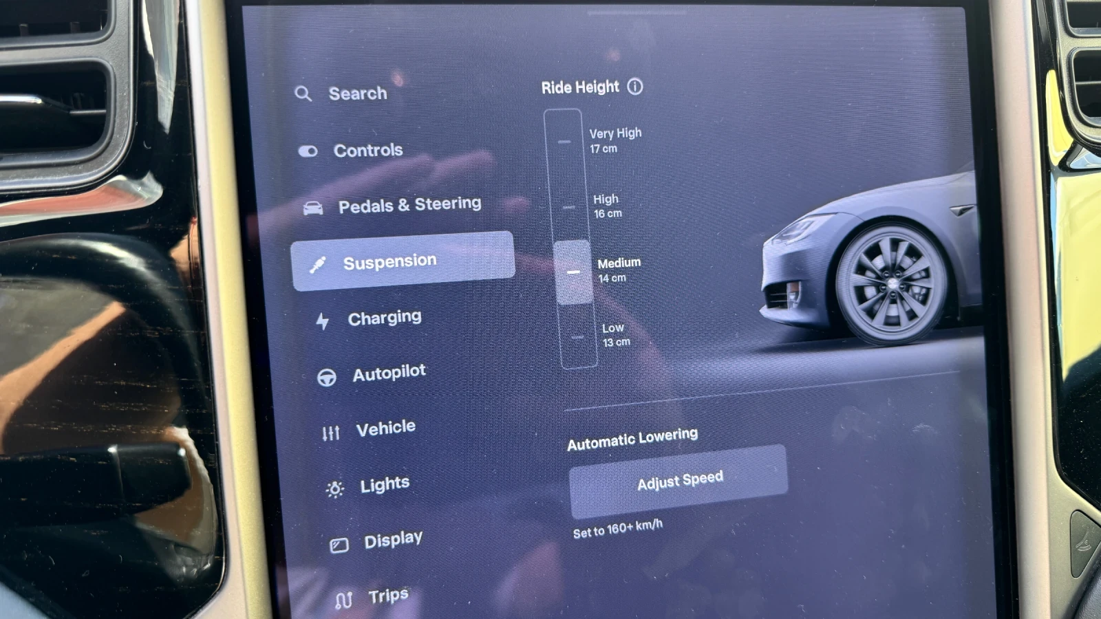 Tesla Model S  - изображение 8