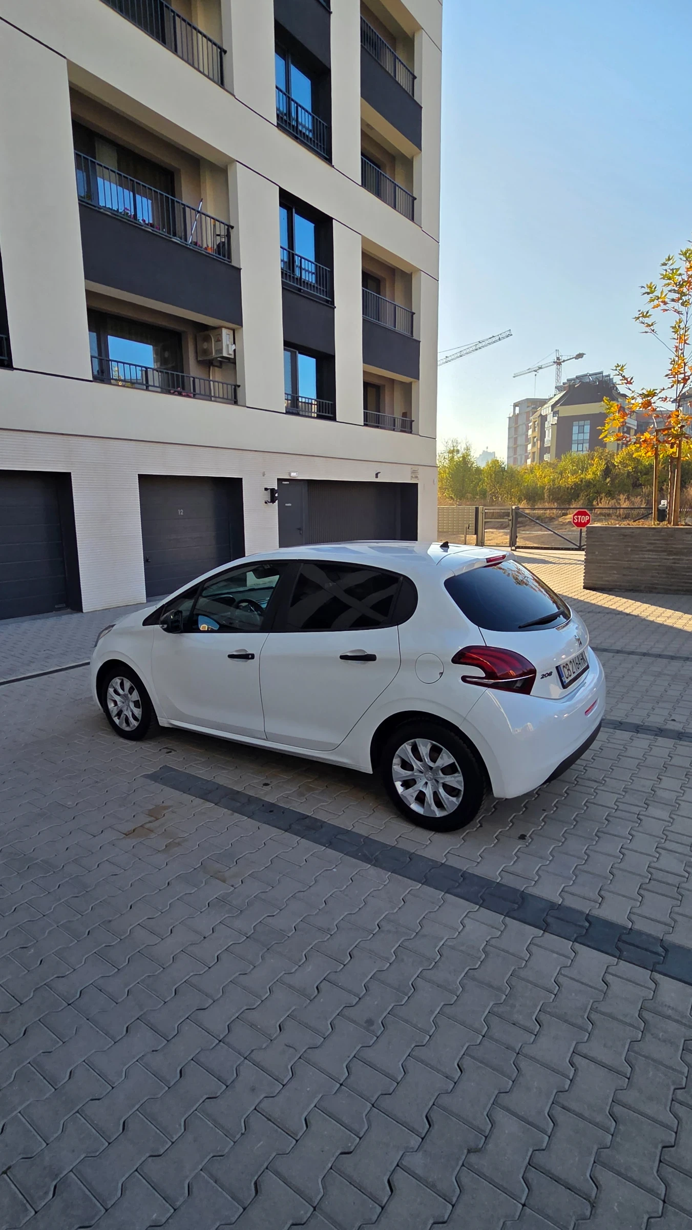 Peugeot 208 1.6 HDI | Mobile.bg   10