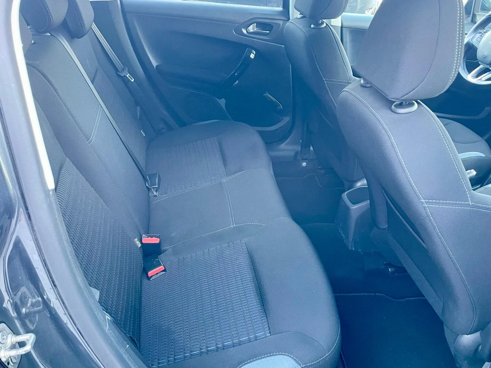 Peugeot 208 Allure | Mobile.bg � ����������� 7