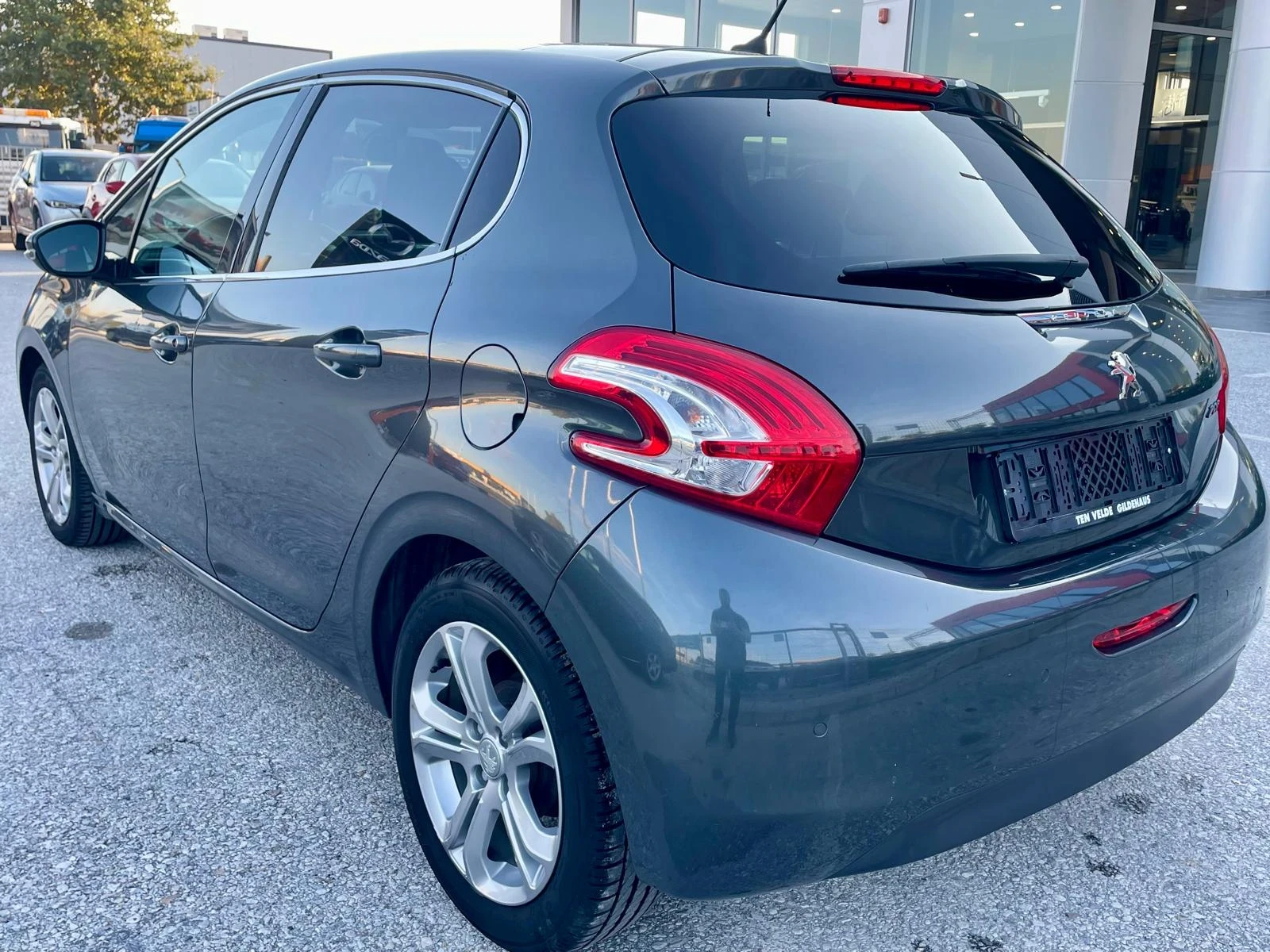 Peugeot 208 Allure | Mobile.bg � ����������� 4