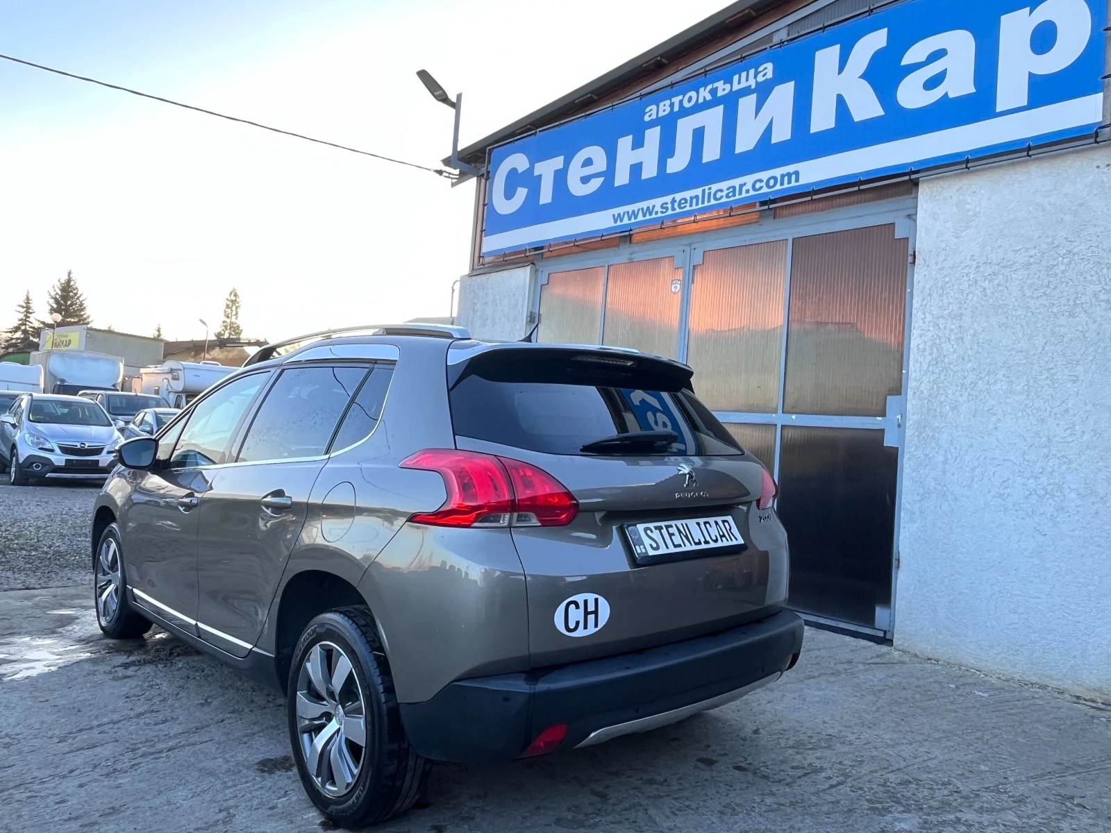 Peugeot 2008 1.6i AВТОМАТИК   - изображение 2