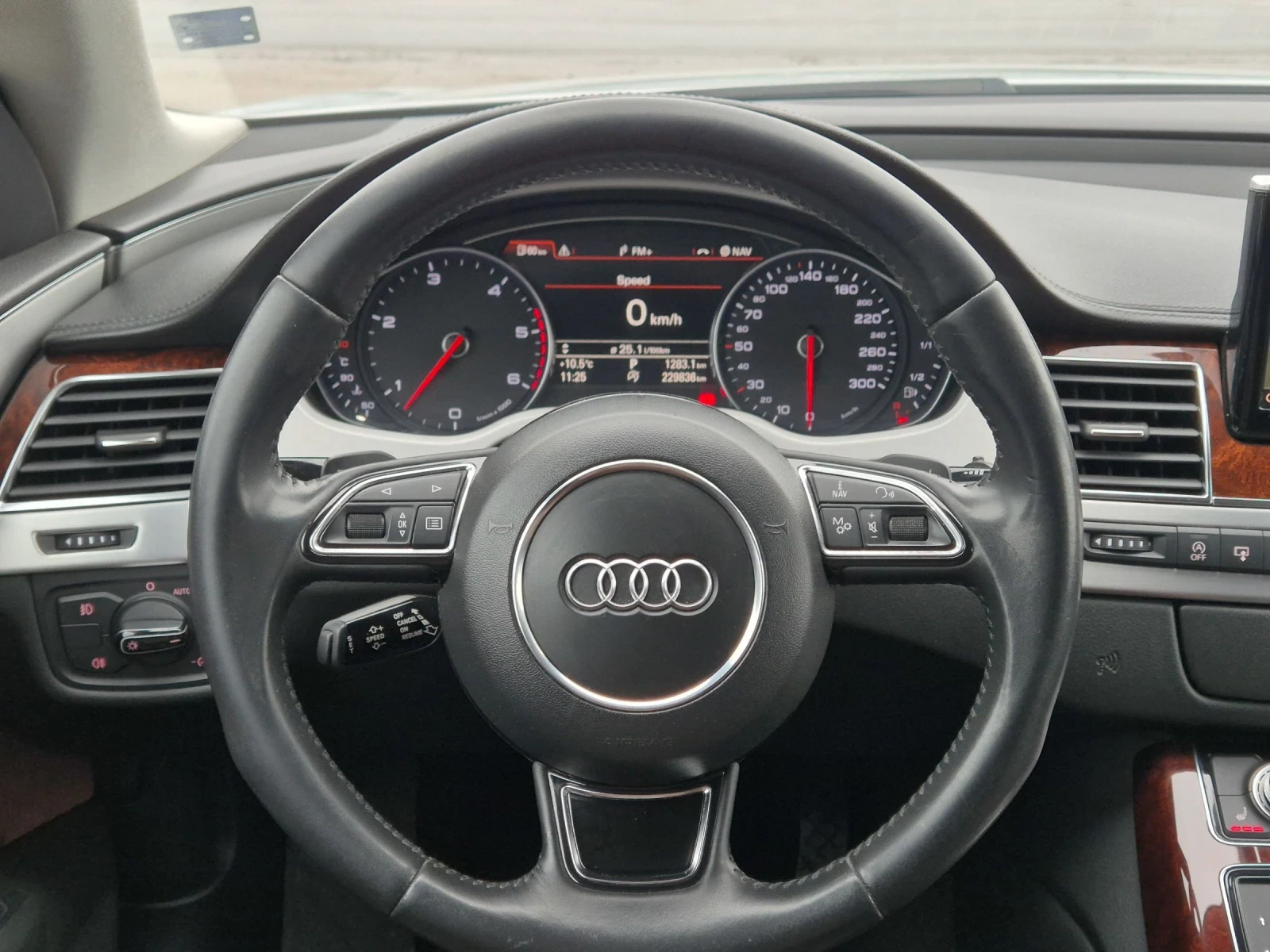Audi A8 4.2 TDI V8 Панорама  - изображение 5