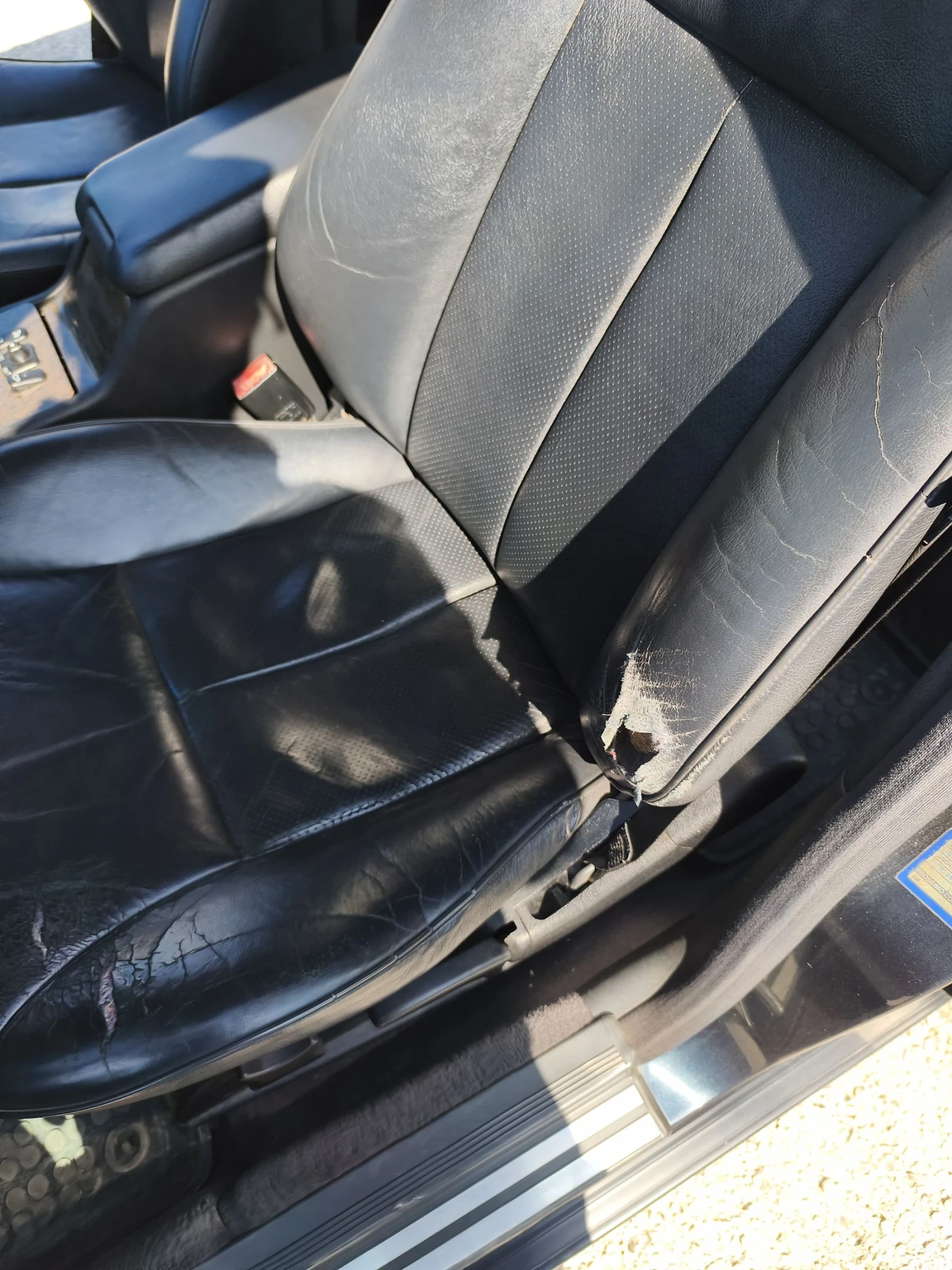 Mercedes-Benz E 200, снимка 8 - Автомобили и джипове - 53924770