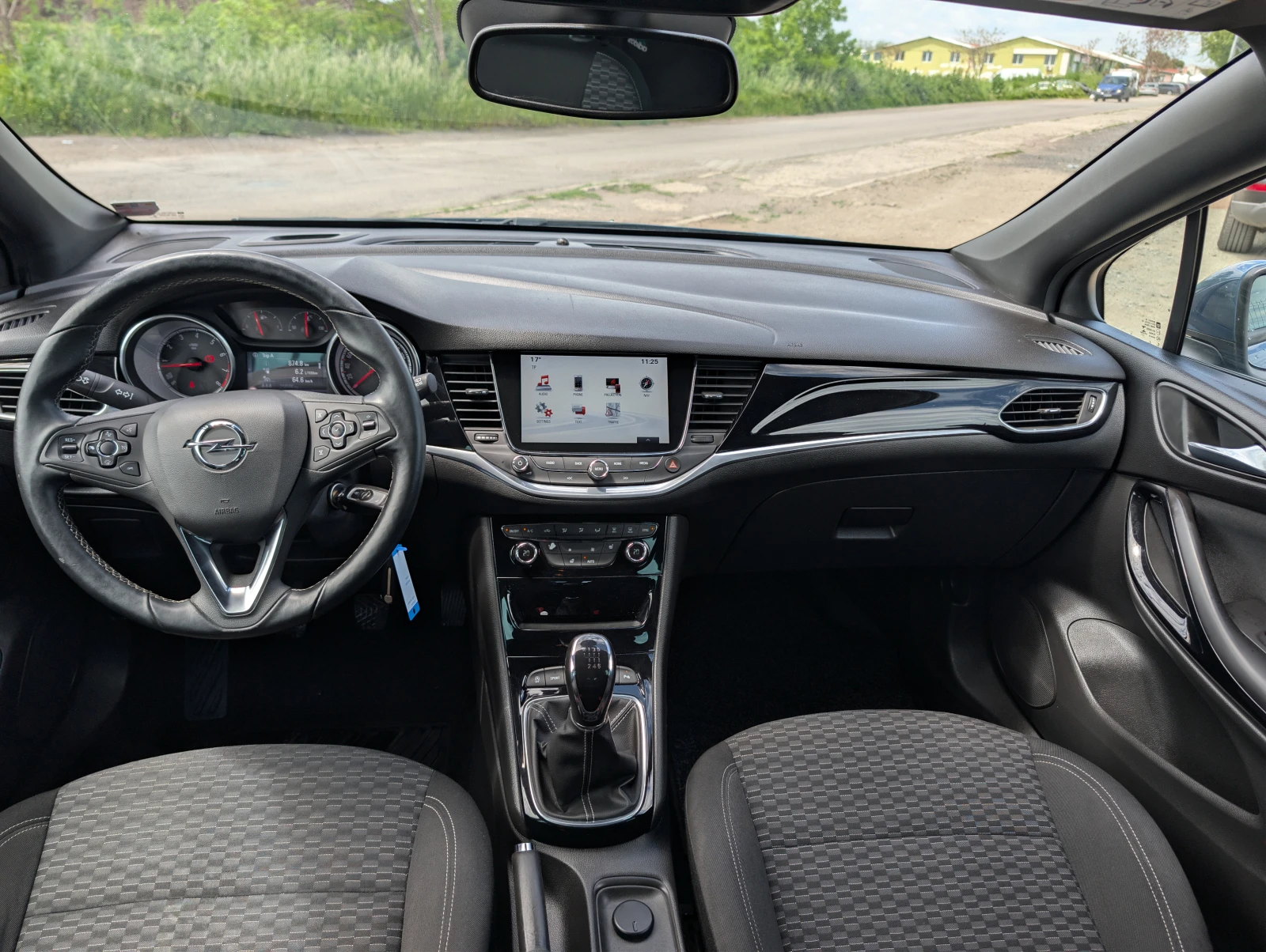 Opel Astra 1.6i Turbo/200�.�/Navi/LED | Mobile.bg � ����������� 11
