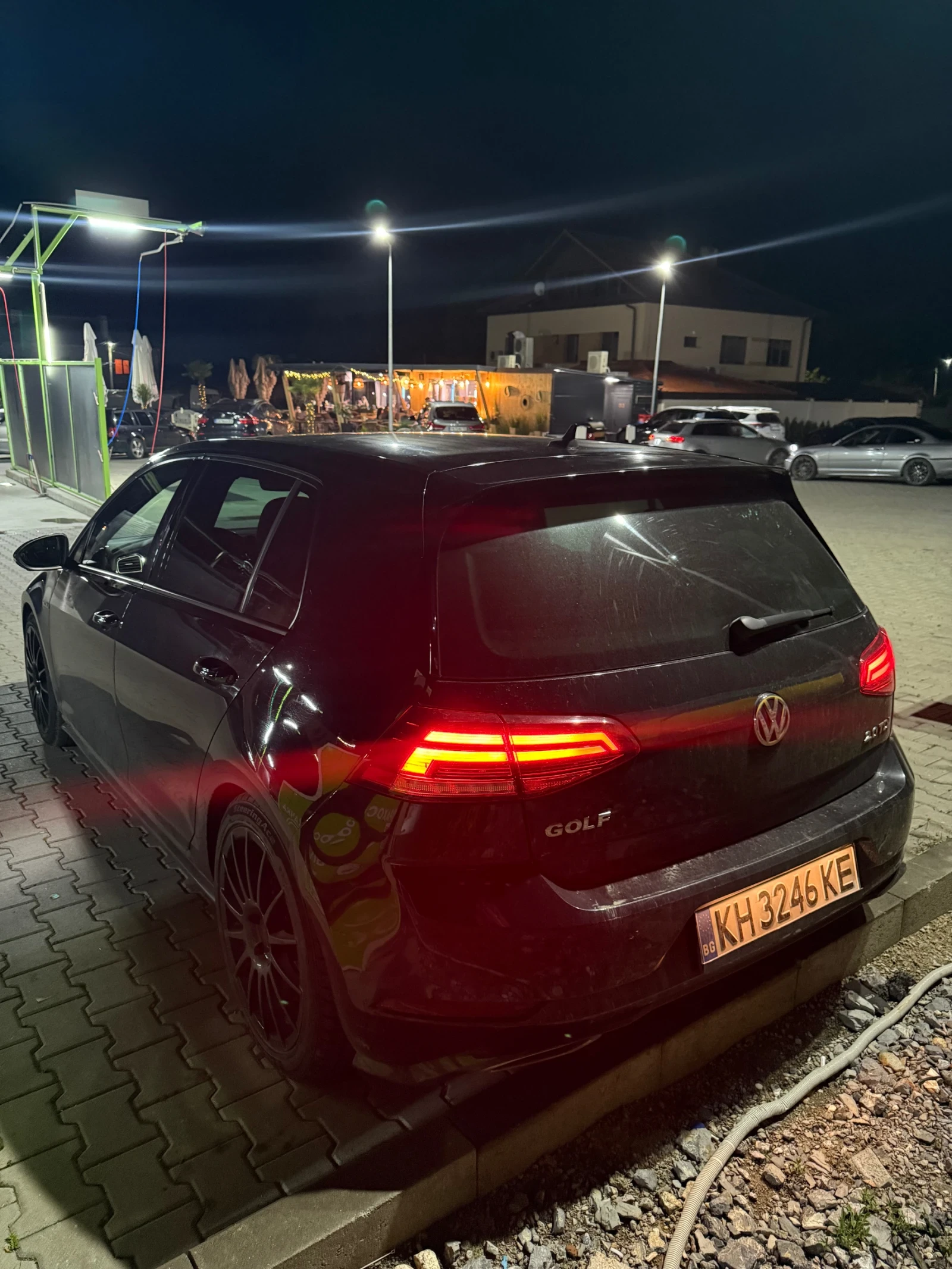 VW Golf 7.5 R-Line, снимка 5 - Автомобили и джипове - 54858719
