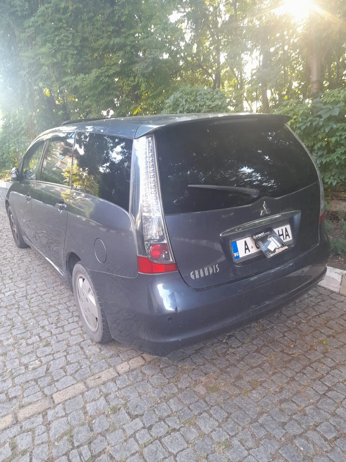 Mitsubishi Grandis, снимка 6 - Автомобили и джипове - 55037072