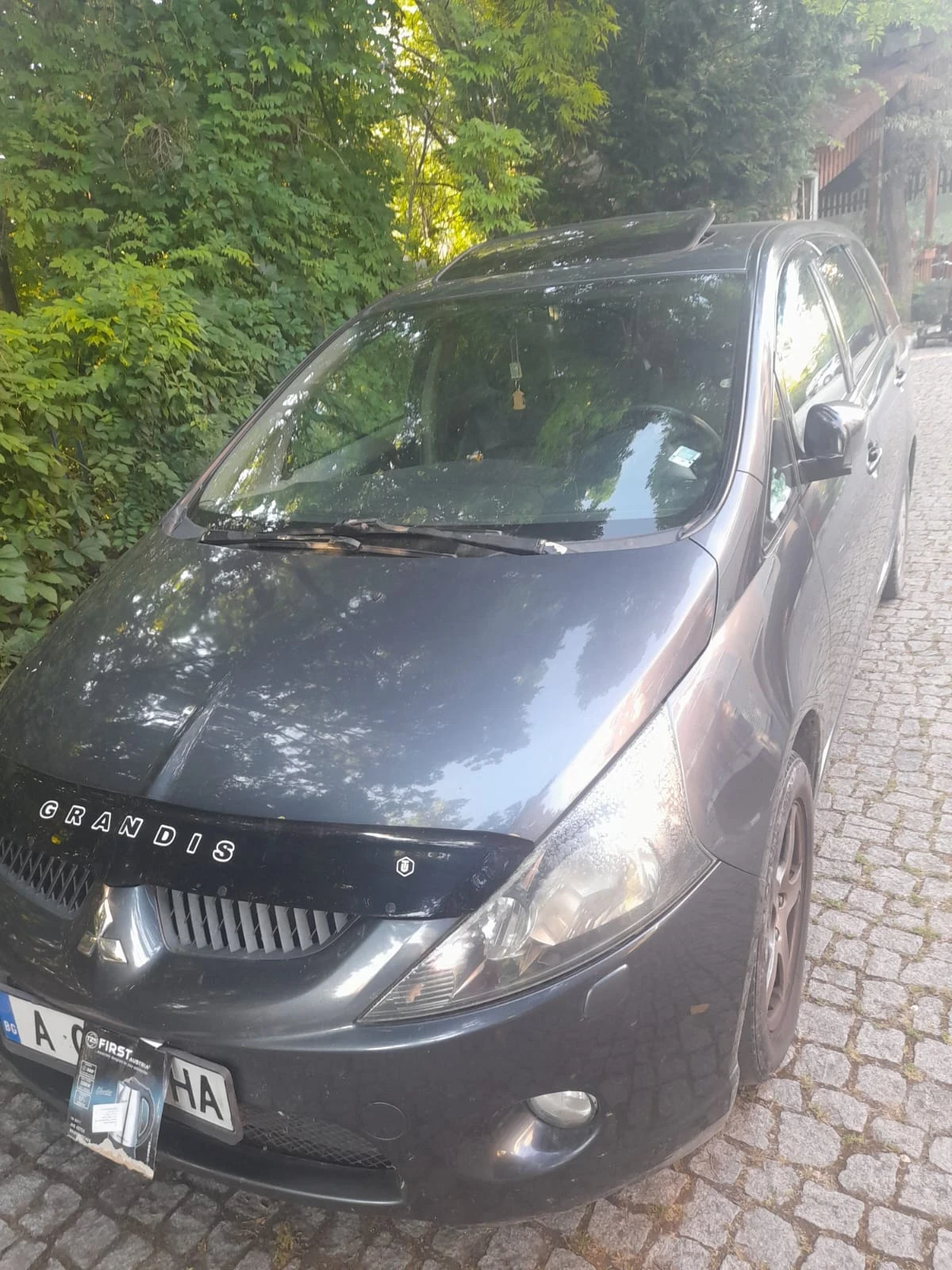 Mitsubishi Grandis, снимка 2 - Автомобили и джипове - 55037072