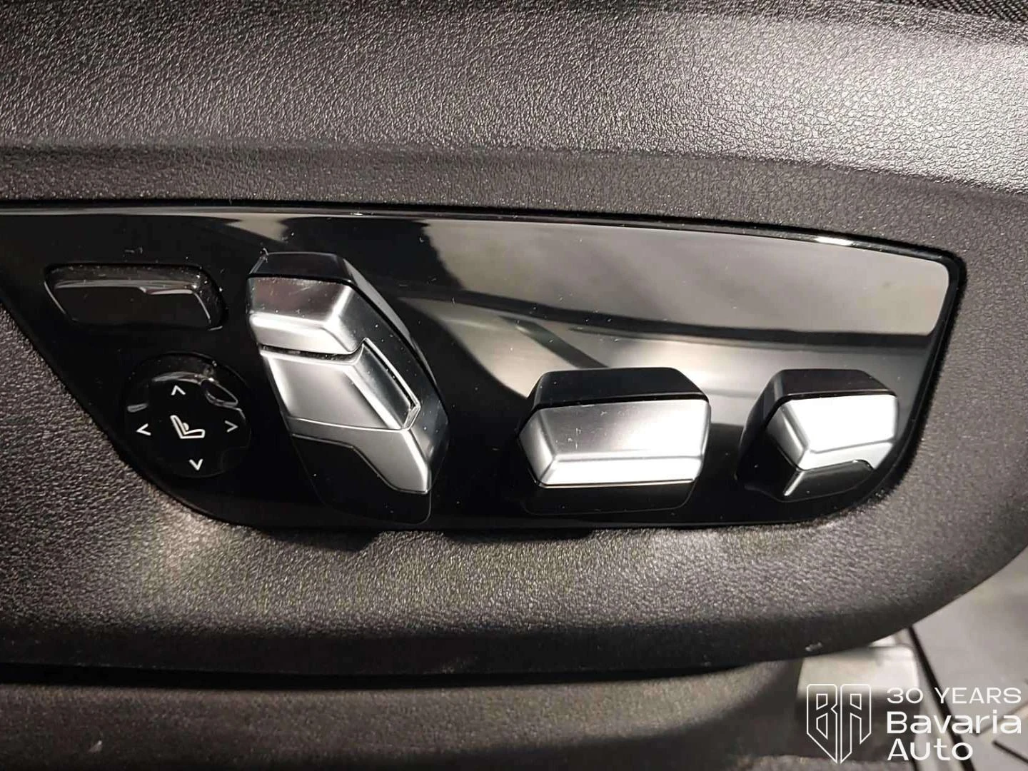 BMW 740 d xDrive Steptronic, снимка 16 - Автомобили и джипове - 55424066
