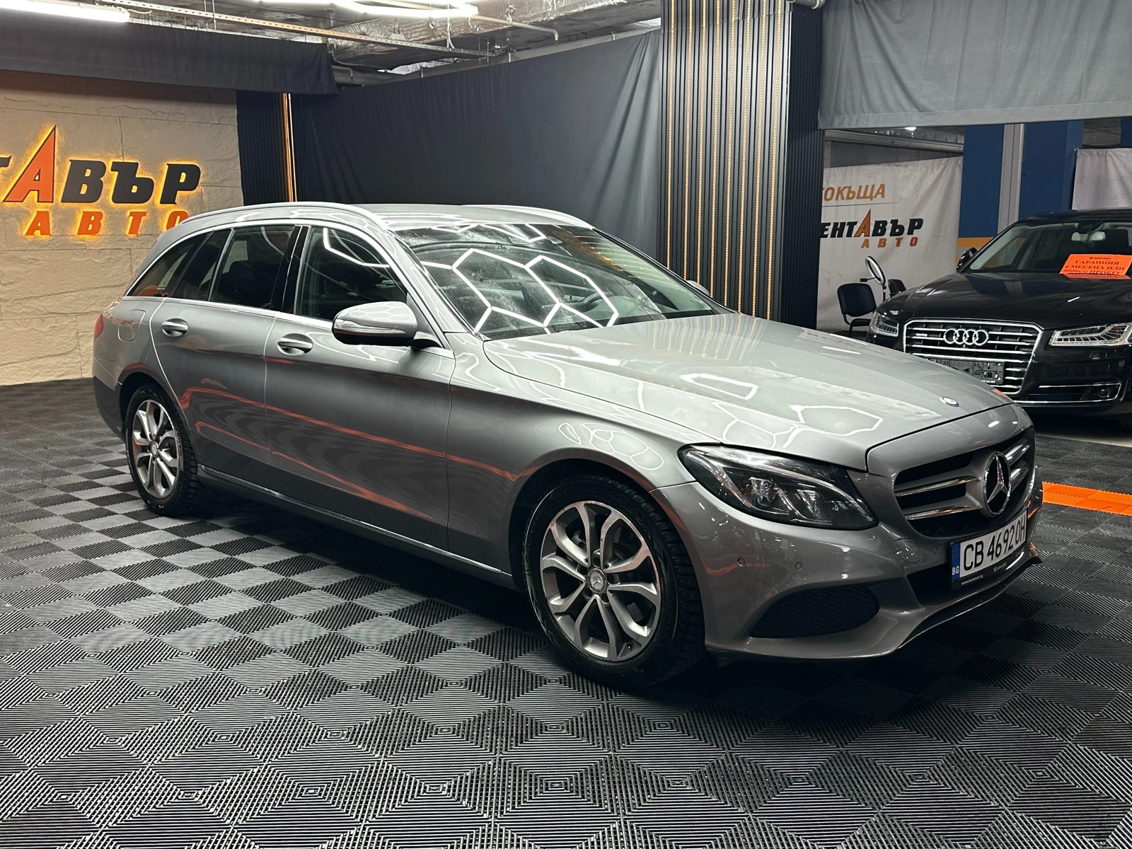 Mercedes-Benz C 220 2.2d 170 к.с., снимка 3 - Автомобили и джипове - 55475899