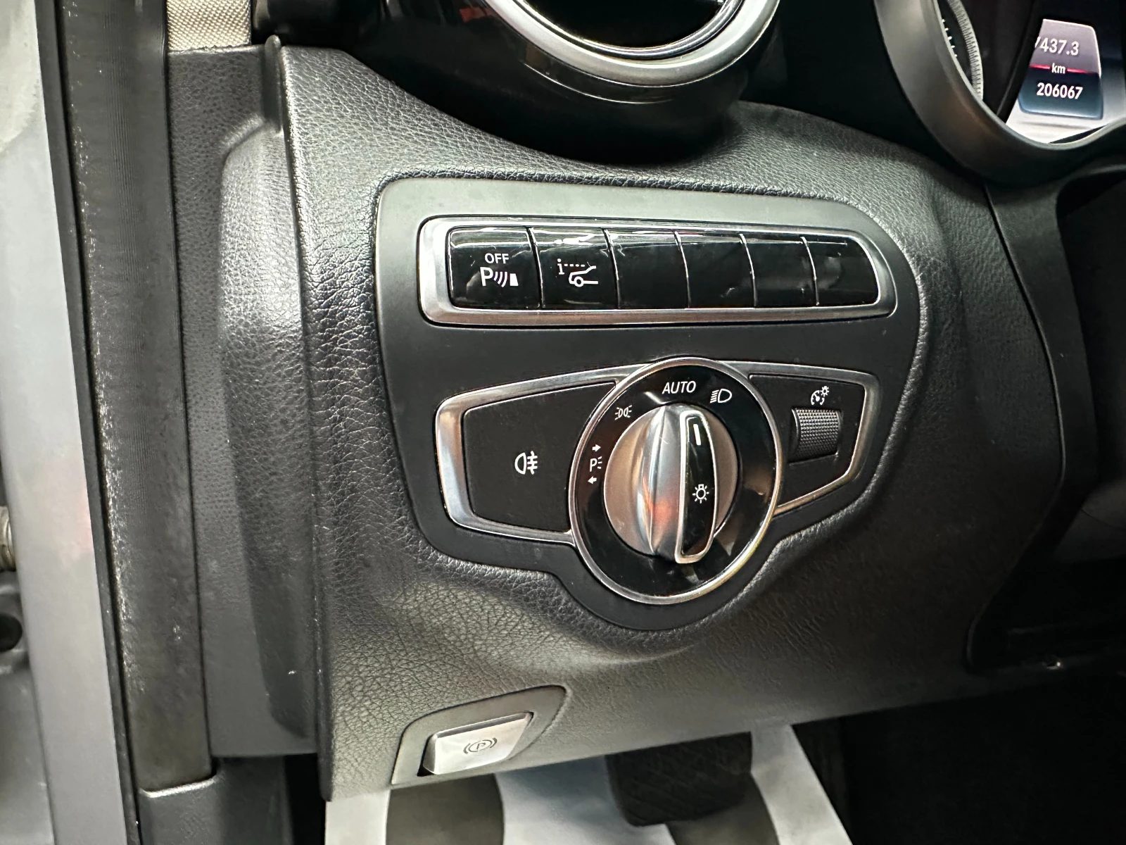 Mercedes-Benz C 220 2.2d 170 к.с., снимка 15 - Автомобили и джипове - 55475899