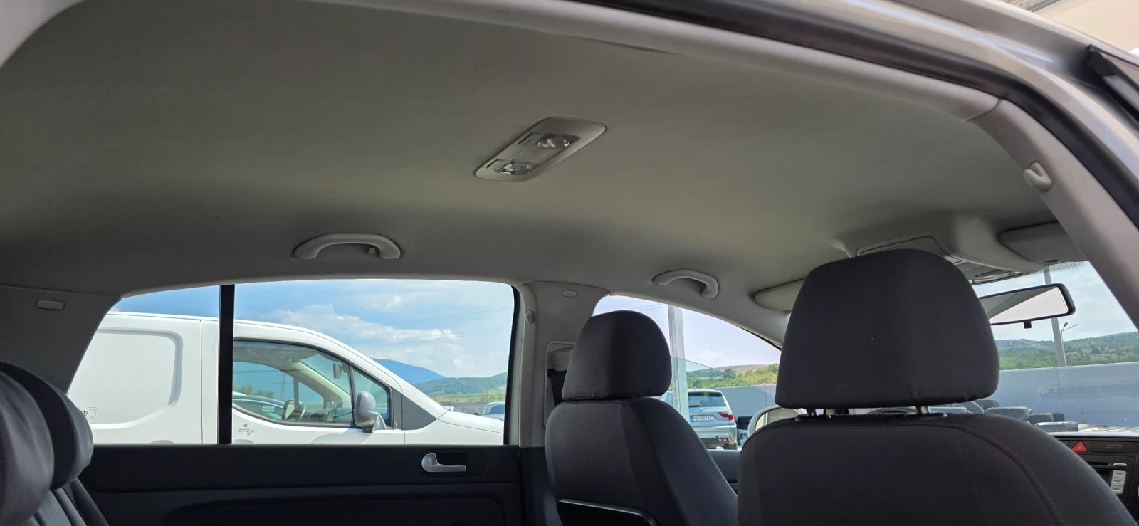 VW Golf Plus 1.9-105 SPORTLINE, снимка 9 - Автомобили и джипове - 55563186