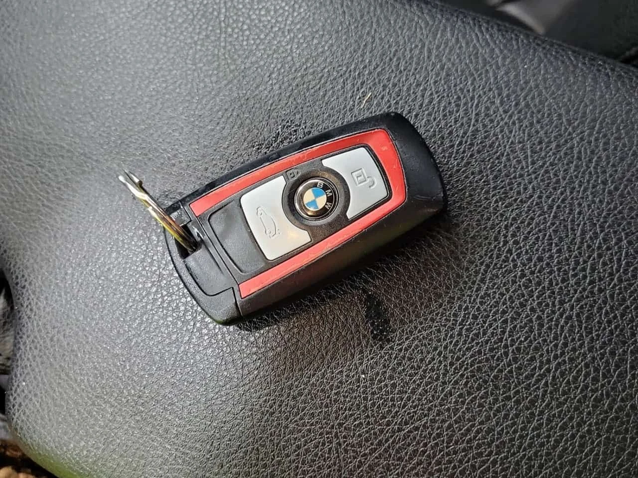BMW 330 I XDRIVE / КОЖА / ПАНОРАМА / MEMORY , снимка 8 - Автомобили и джипове - 55641346