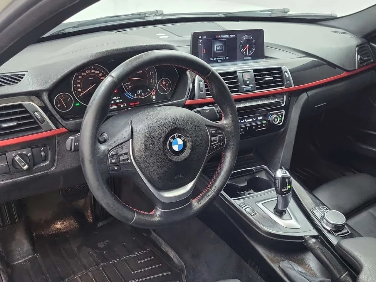 BMW 330 I XDRIVE / КОЖА / ПАНОРАМА / MEMORY , снимка 10 - Автомобили и джипове - 55641346