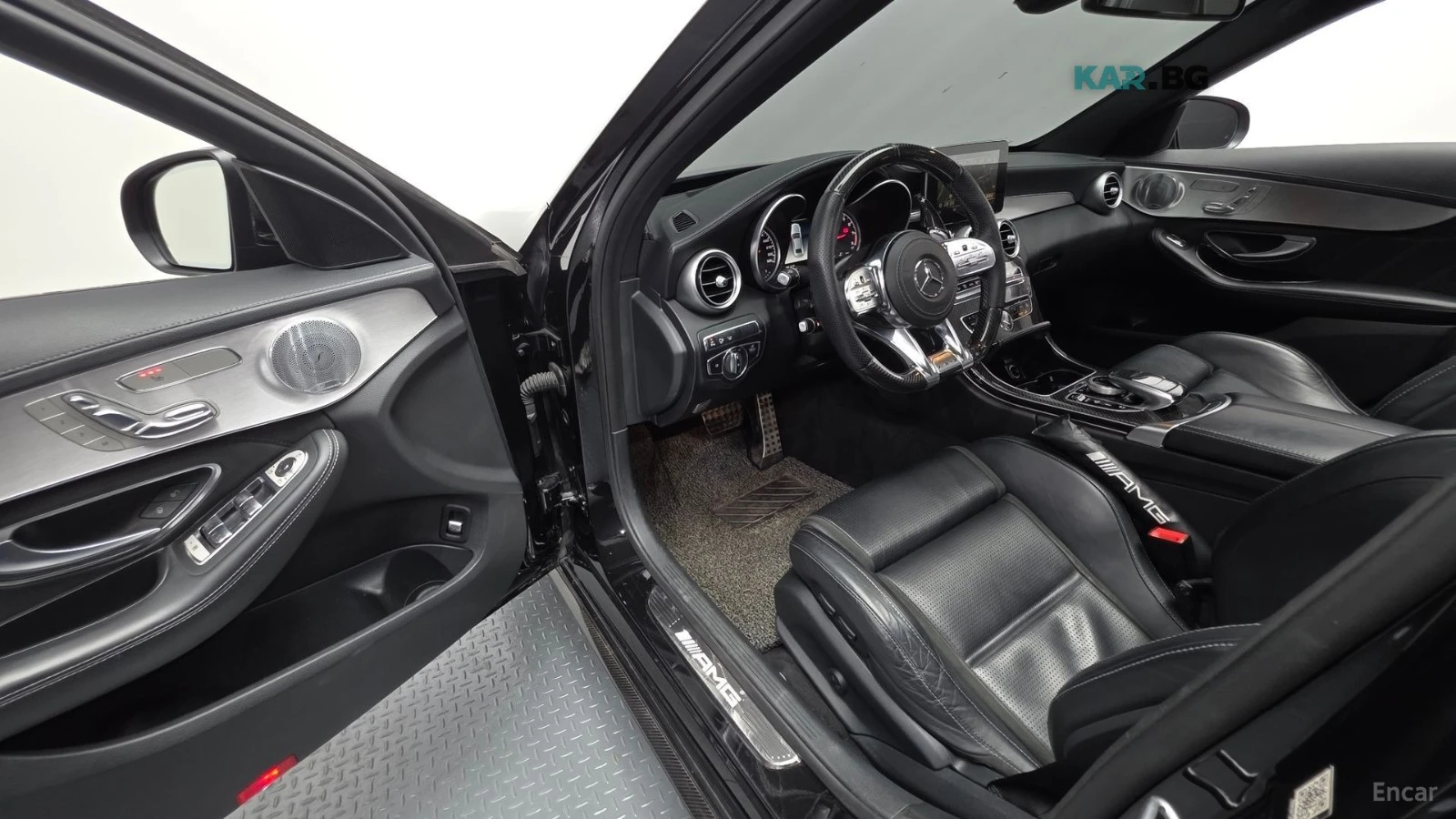 Mercedes-Benz C 63 AMG 360* HUD* PANO* BURMASTER* KEYLESS GO* ������ ���� | Mobile.bg � ����������� 9
