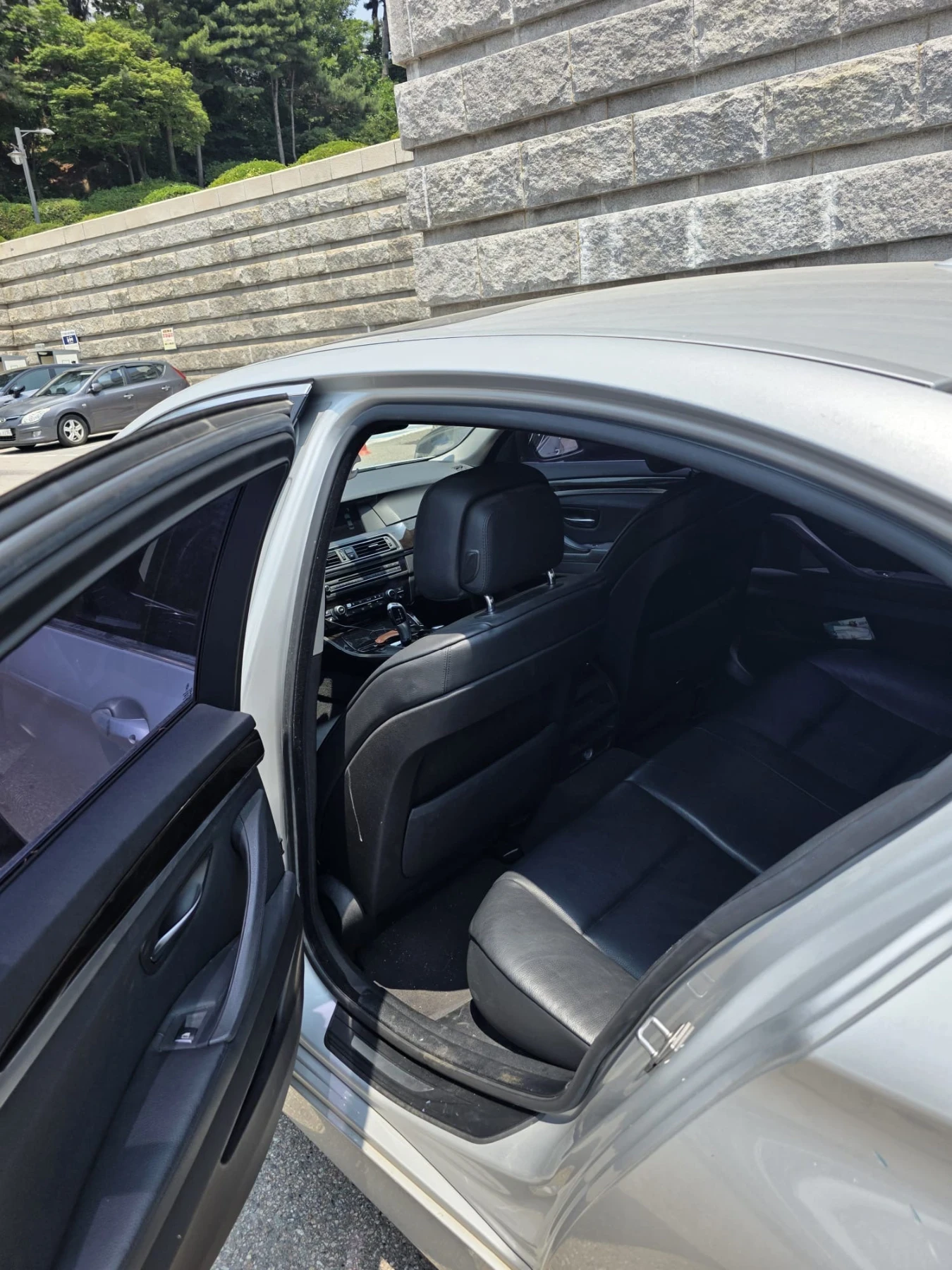 BMW 520 D, снимка 8 - Автомобили и джипове - 56087580