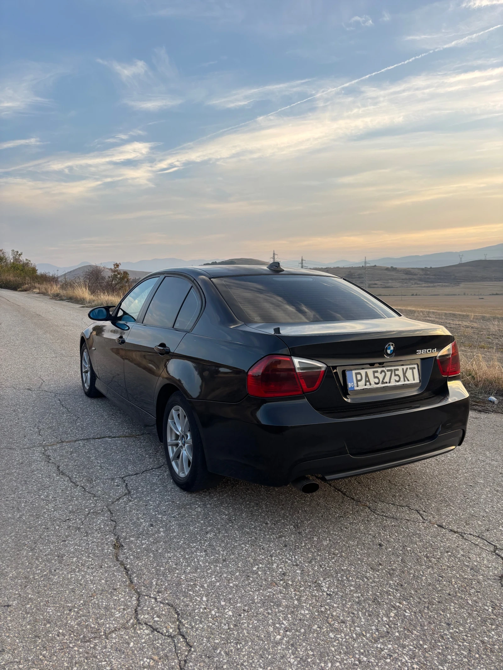 BMW 320, снимка 5 - Автомобили и джипове - 56660368