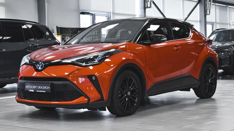 Toyota C-HR 2.0 Hybrid Premiere Automatic, снимка 4 - Автомобили и джипове - 47609836