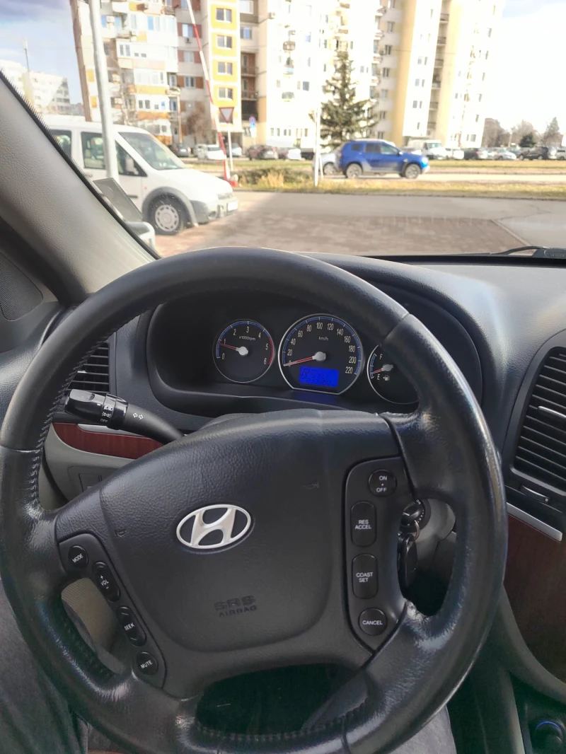 Hyundai Santa fe, снимка 6 - Автомобили и джипове - 48538262