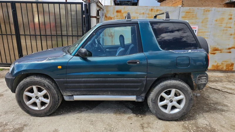 Toyota Rav4 2.0i 16V, снимка 4 - Автомобили и джипове - 50054139