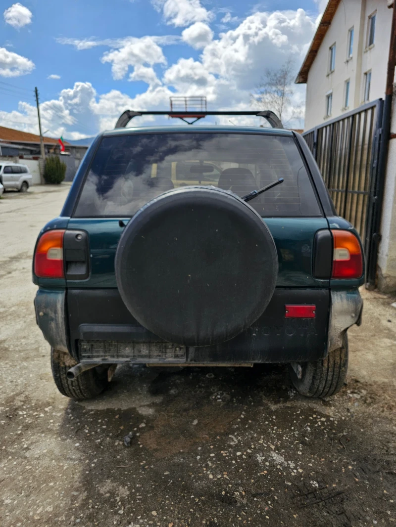 Toyota Rav4 2.0i 16V, снимка 3 - Автомобили и джипове - 50054139