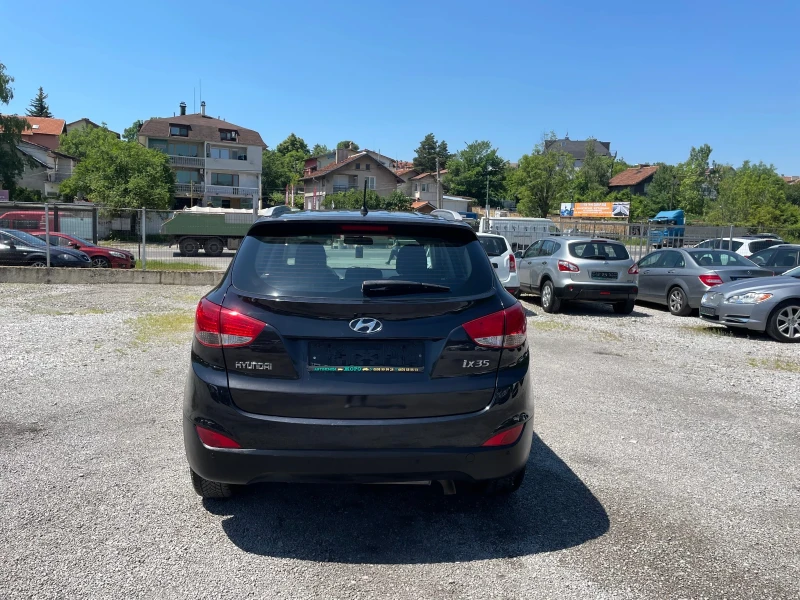 Hyundai IX35 2.0 I, Бензин - ГАЗ ФАБРИЧНО, снимка 4 - Автомобили и джипове - 50532910