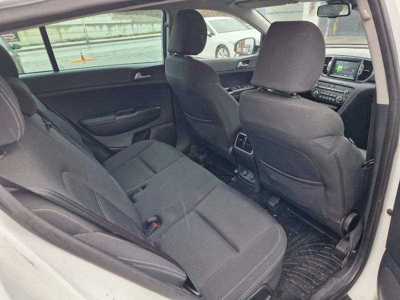 Kia Sportage 2.0crdi, 184кс, 17г, 4x4, full, КАТО НОВА, снимка 11 - Автомобили и джипове - 52678707