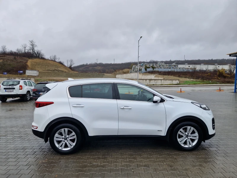 Kia Sportage 2.0crdi, 184кс, 17г, 4x4, full, КАТО НОВА, снимка 6 - Автомобили и джипове - 52678707