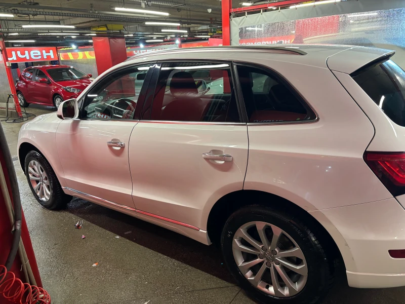Audi Q5, снимка 3 - Автомобили и джипове - 53219815