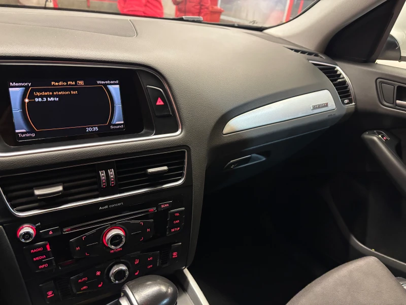 Audi Q5, снимка 13 - Автомобили и джипове - 53219815