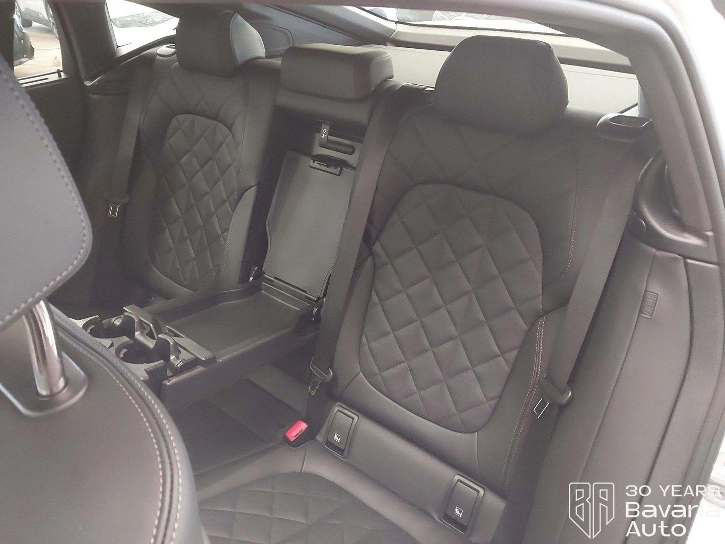 BMW X6 M60i xDrive M Sport Paket - изображение 8