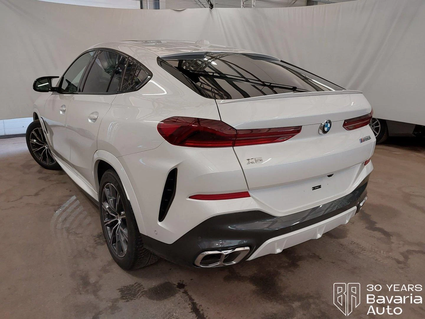 BMW X6 M60i xDrive M Sport Paket - изображение 2