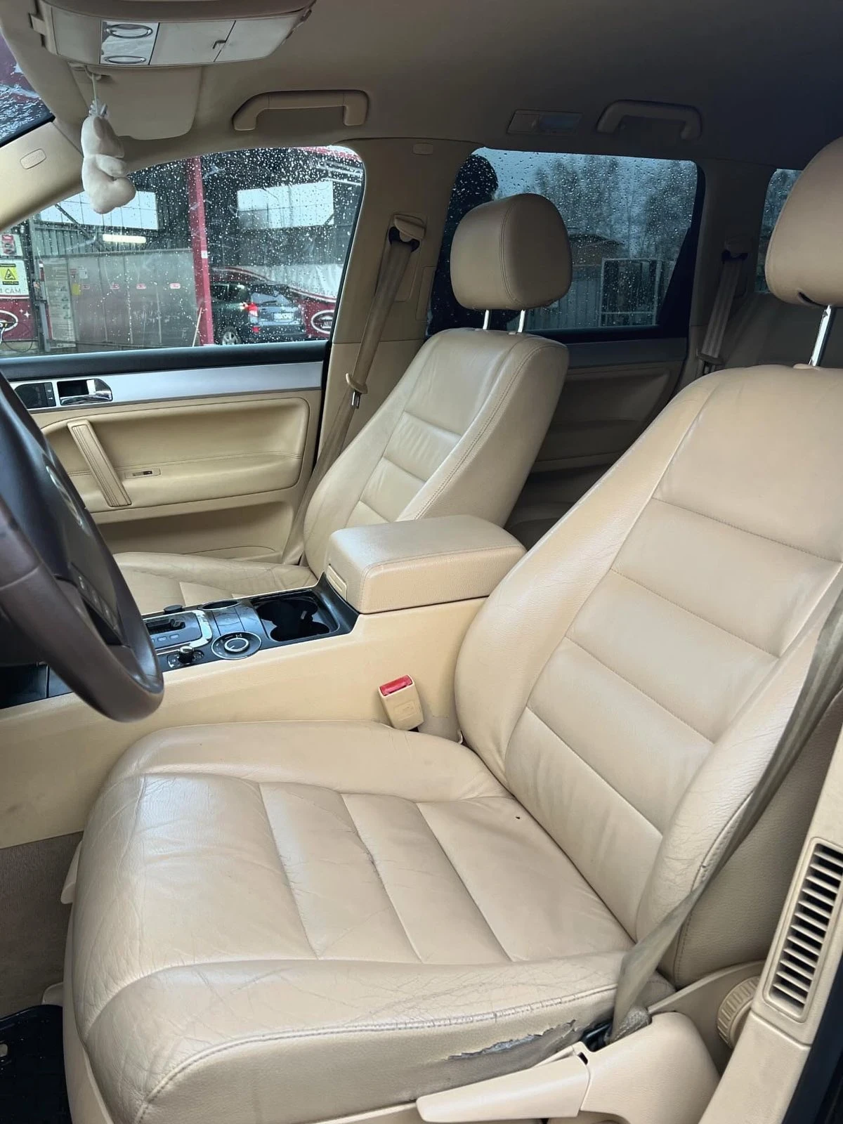VW Touareg  - изображение 8