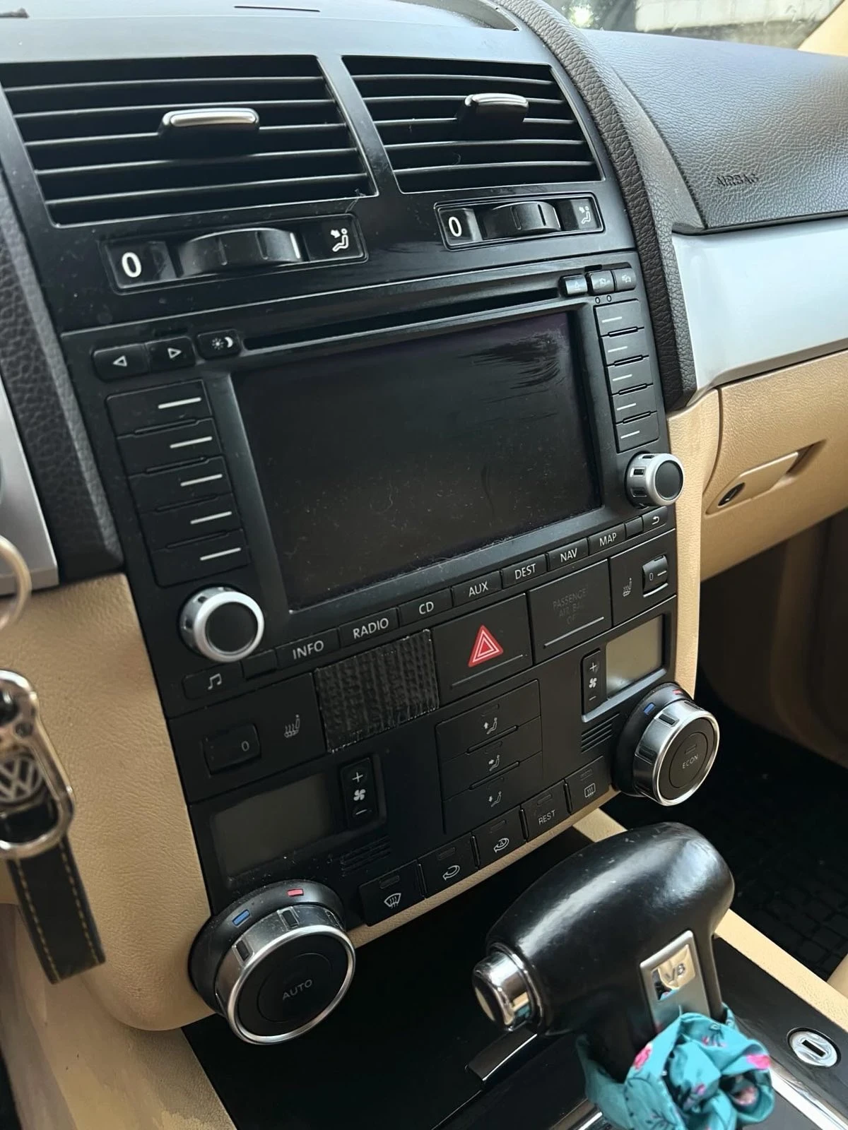 VW Touareg  - изображение 6