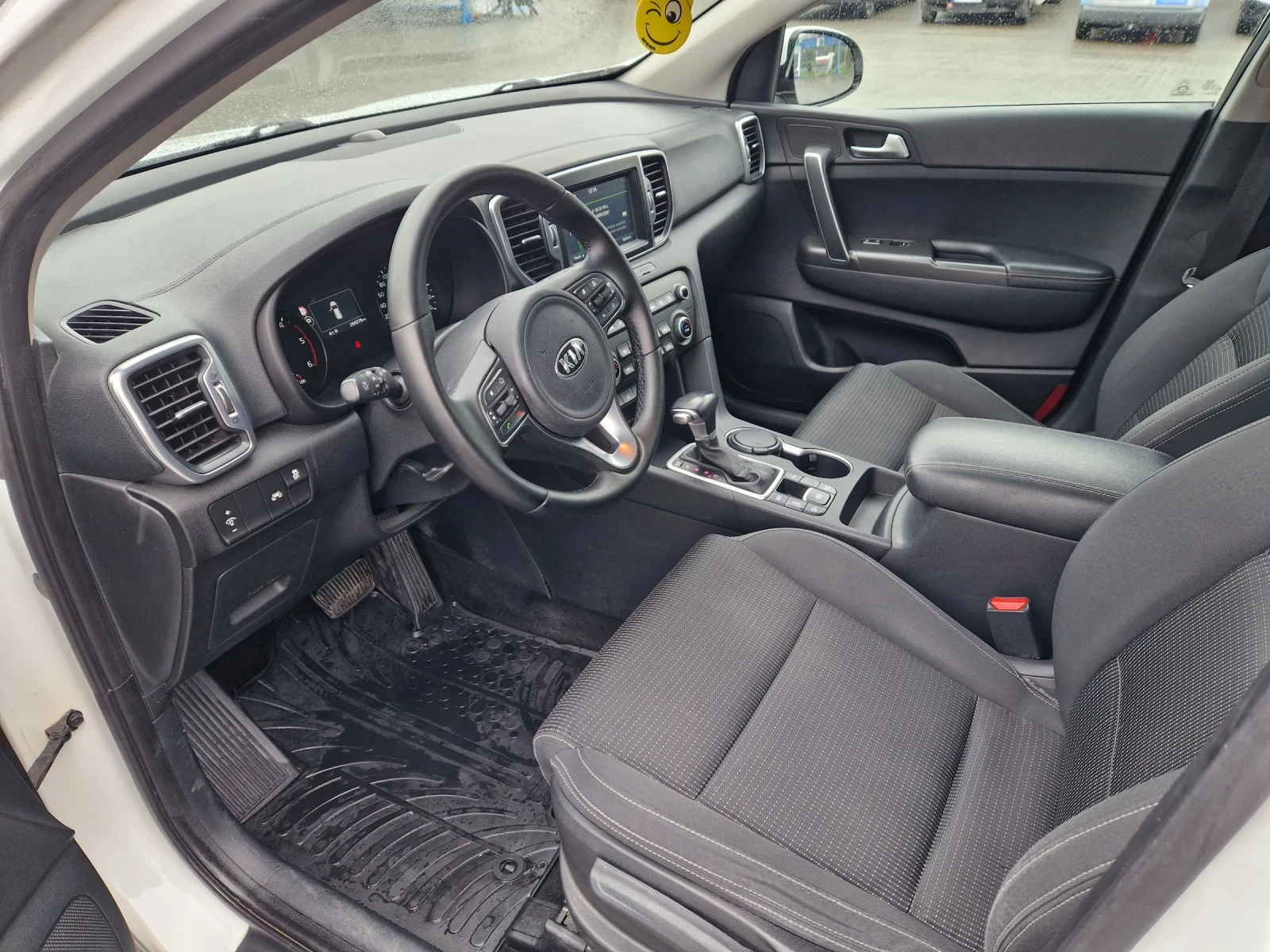 Kia Sportage 2.0crdi, 184, 17, 4x4, full,   | Mobile.bg   9