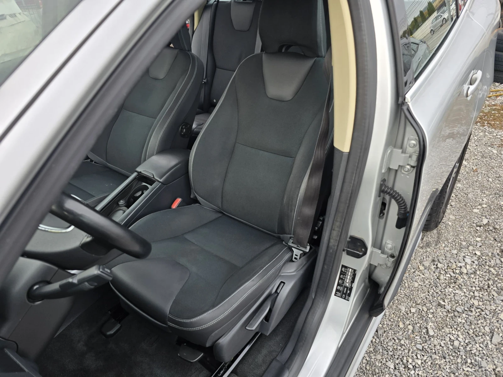 Volvo XC60 D evro 5B  | Mobile.bg � ����������� 8