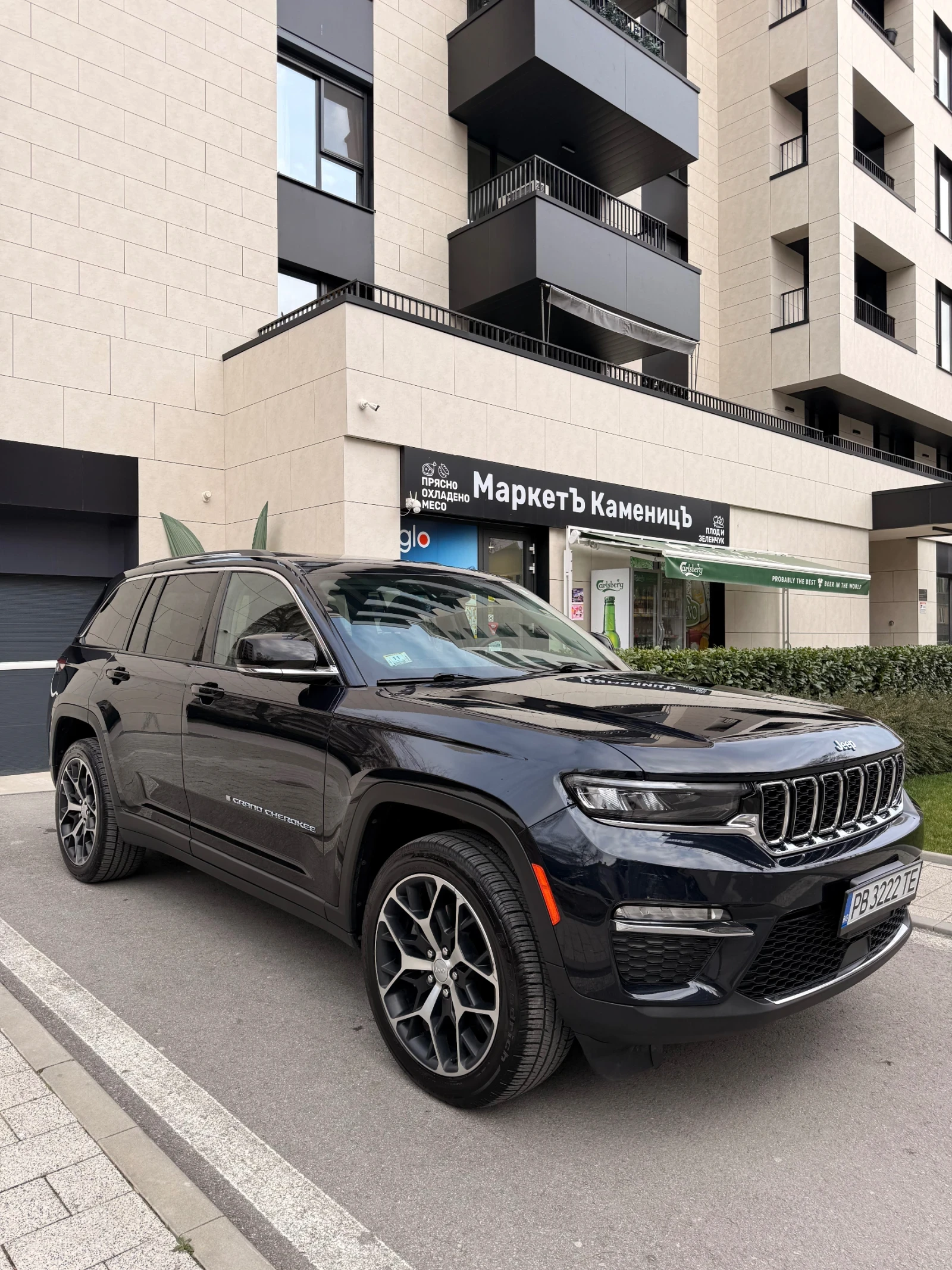 Jeep Grand cherokee LIMITED PLUG-IN HYBRID | БЕЗУПРЕЧНА | БЕЗ УДАРИ, снимка 2 - Автомобили и джипове - 53933527
