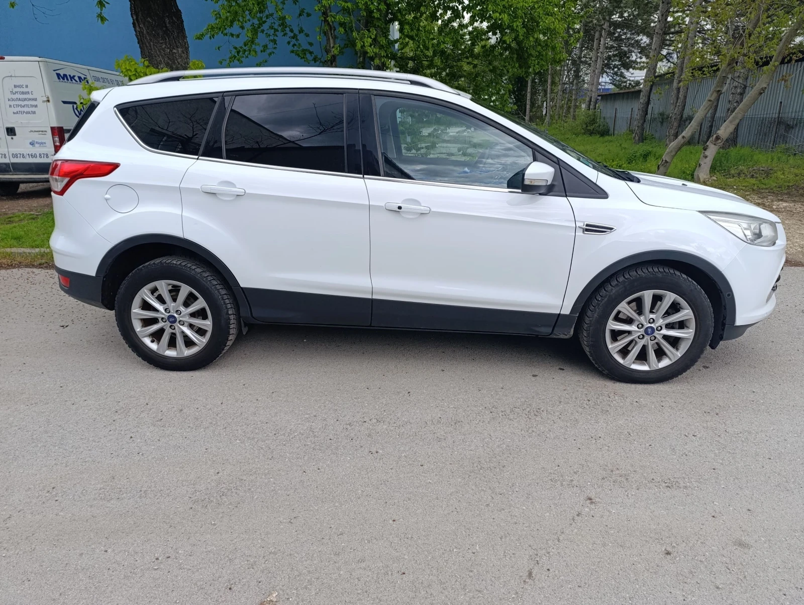 Ford Kuga FWD, снимка 7 - Автомобили и джипове - 54381353