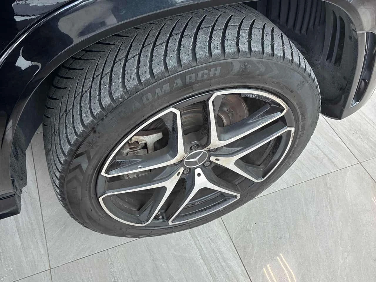 Mercedes-Benz GLE 53 4MATIC * DISTRONIC* BURMESTER* ОБДУХВАНЕ* , снимка 7 - Автомобили и джипове - 54435448