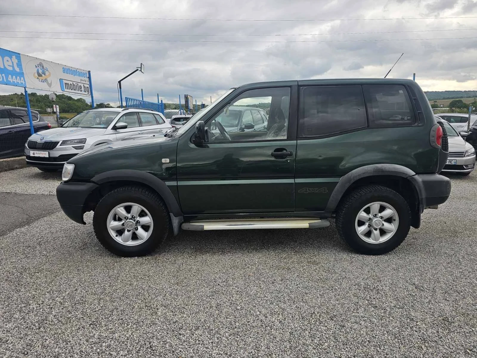 Nissan Terrano II 2700, снимка 6 - Автомобили и джипове - 54728090