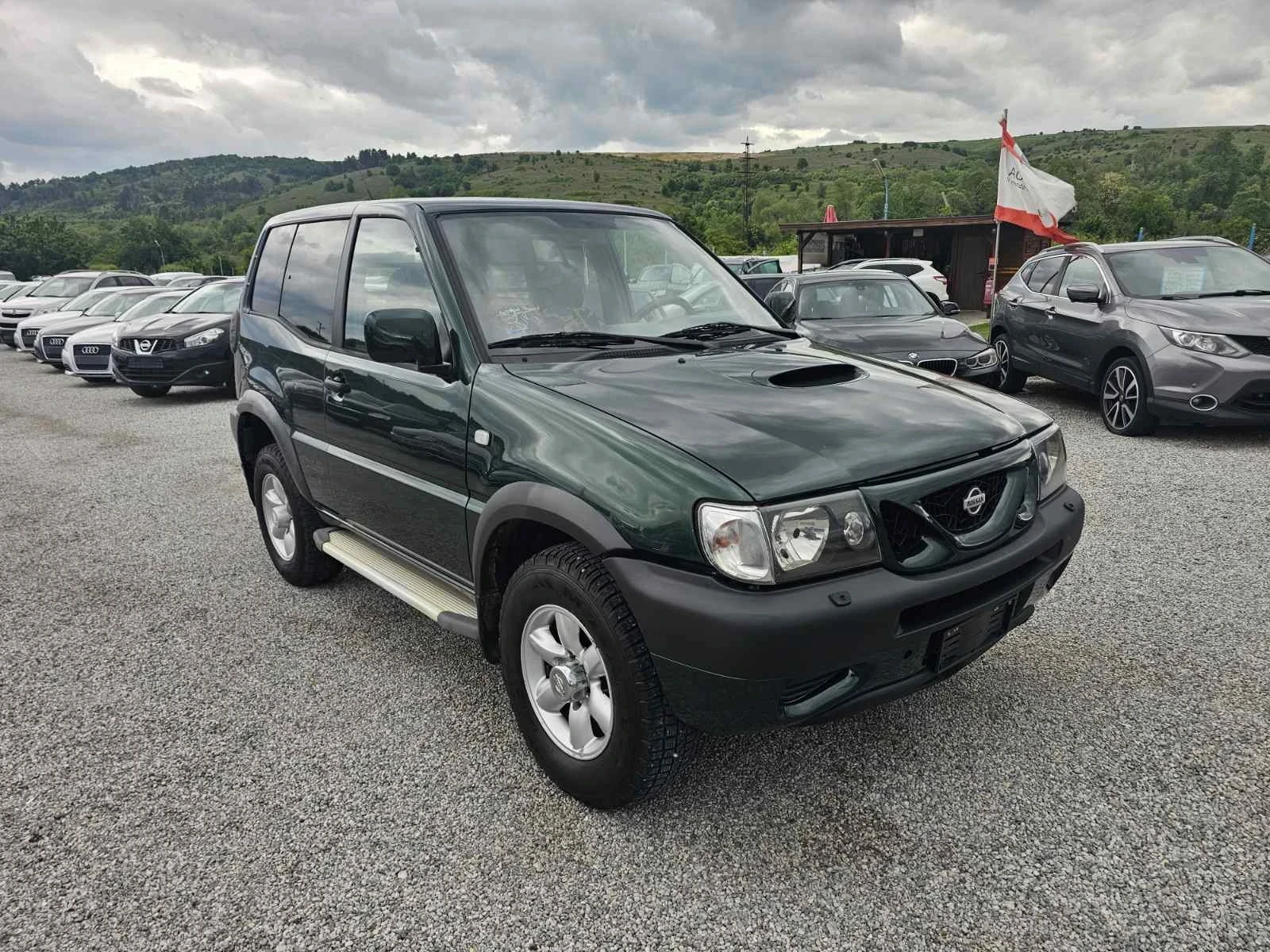 Nissan Terrano II 2700