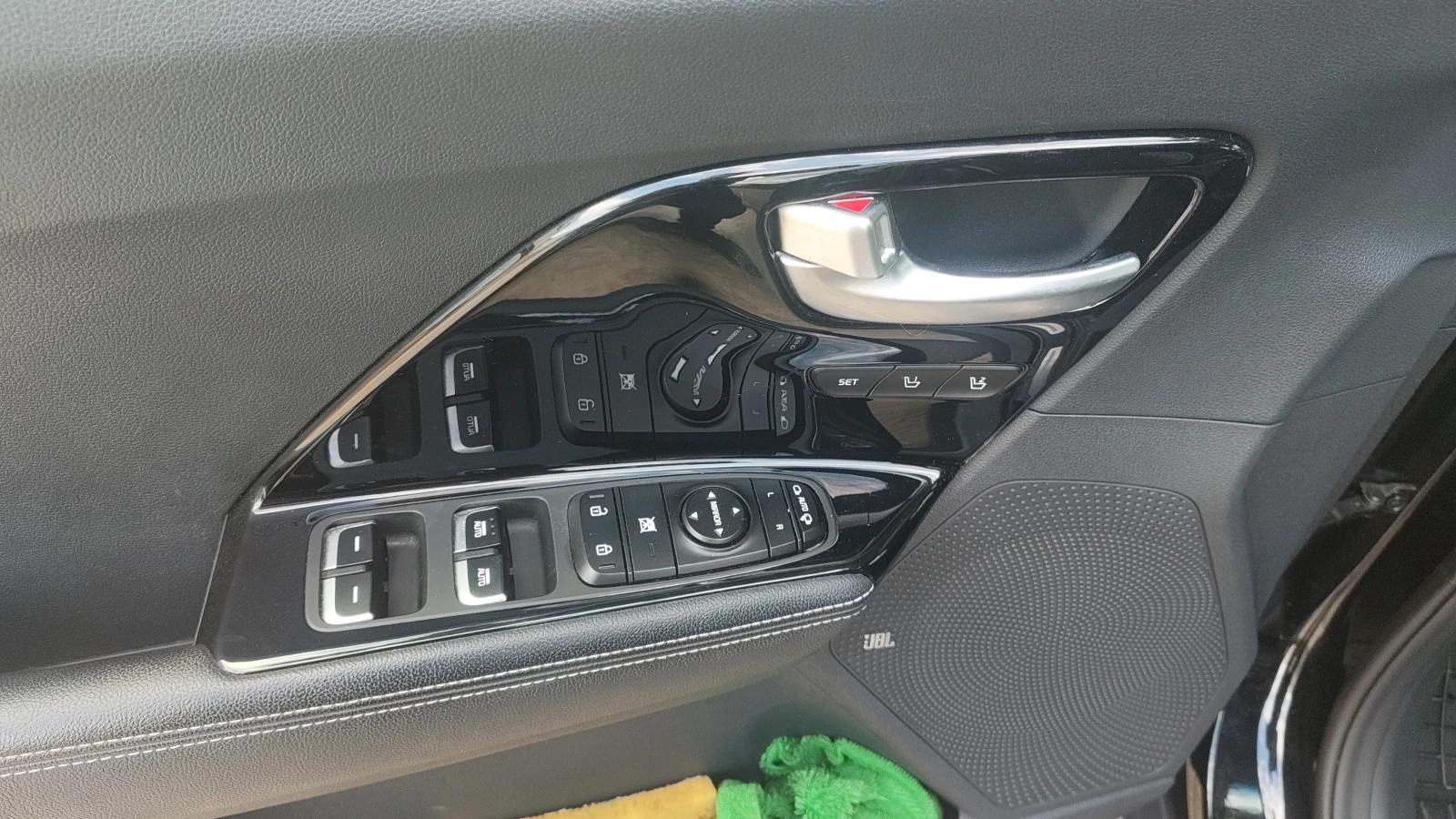 Kia Niro 65KWh* SOH 100%* EXECUTIVE LINE* Tермопомпа* , снимка 11 - Автомобили и джипове - 54818982