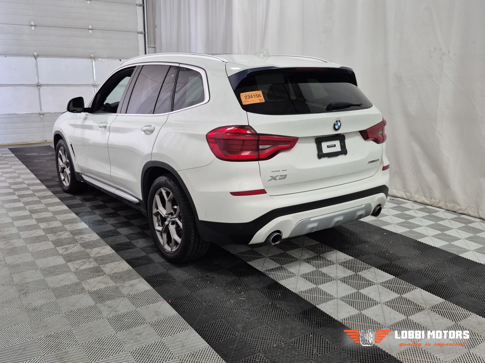 BMW X3, снимка 4 - Автомобили и джипове - 56103647
