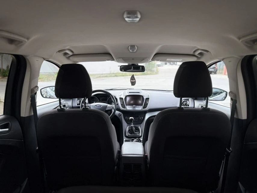 Ford Kuga BUSINESS 2WD 1.5 EcoBoost, снимка 8 - Автомобили и джипове - 56336549