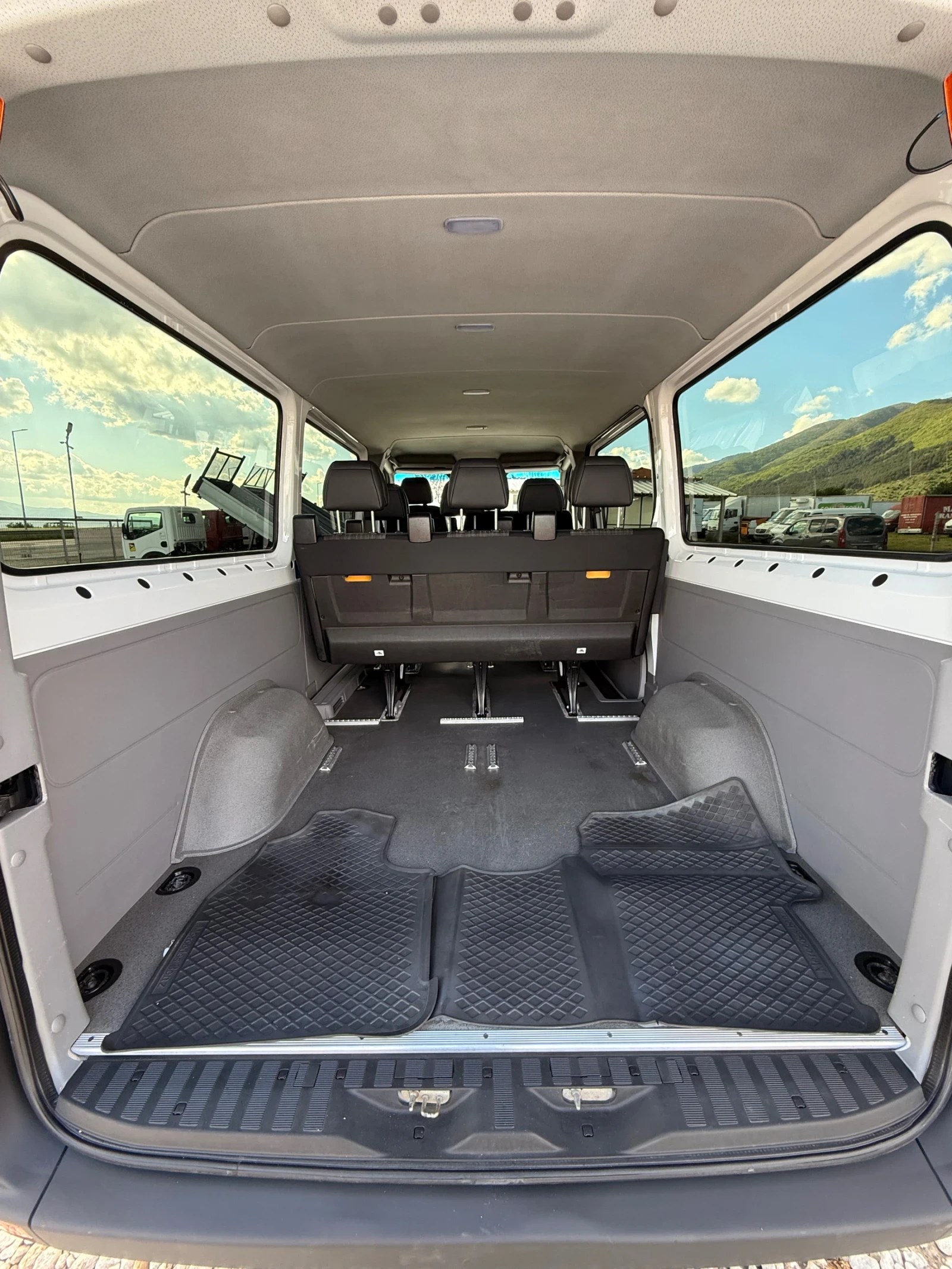 Mercedes-Benz Sprinter !!ЛИЗИНГ!! 313-316 9местен-Клима2016г-2017г-EURO6 - изображение 9