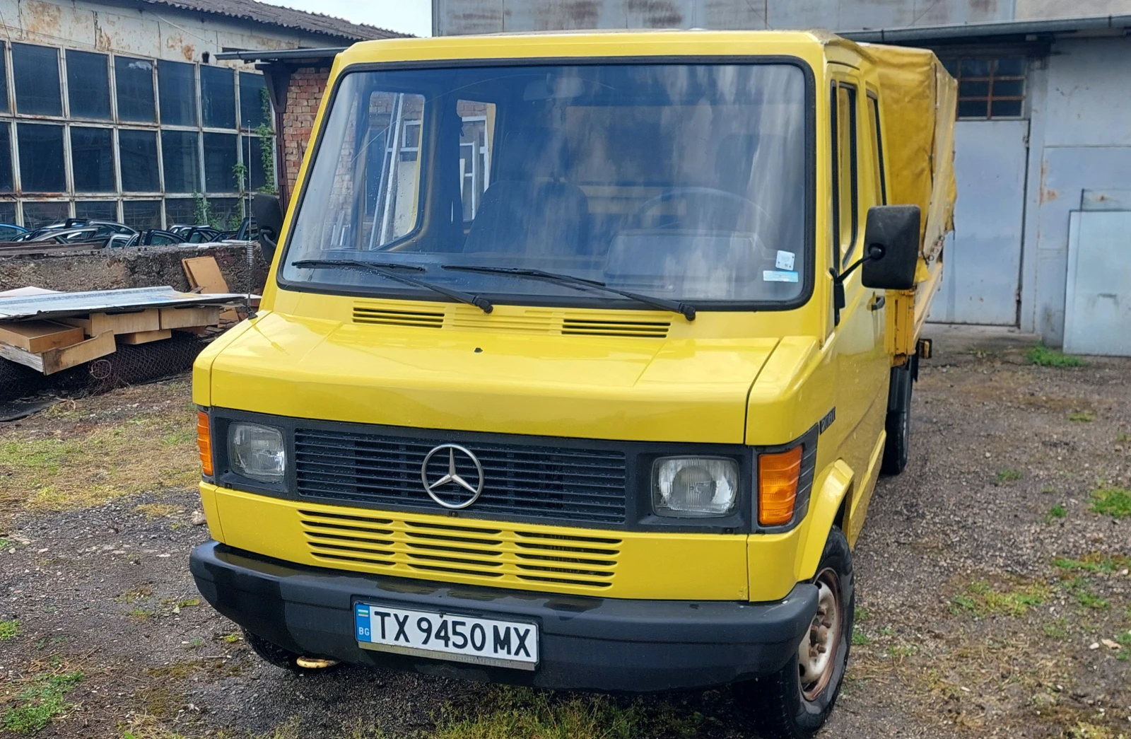 Mercedes-Benz 208  - изображение 2
