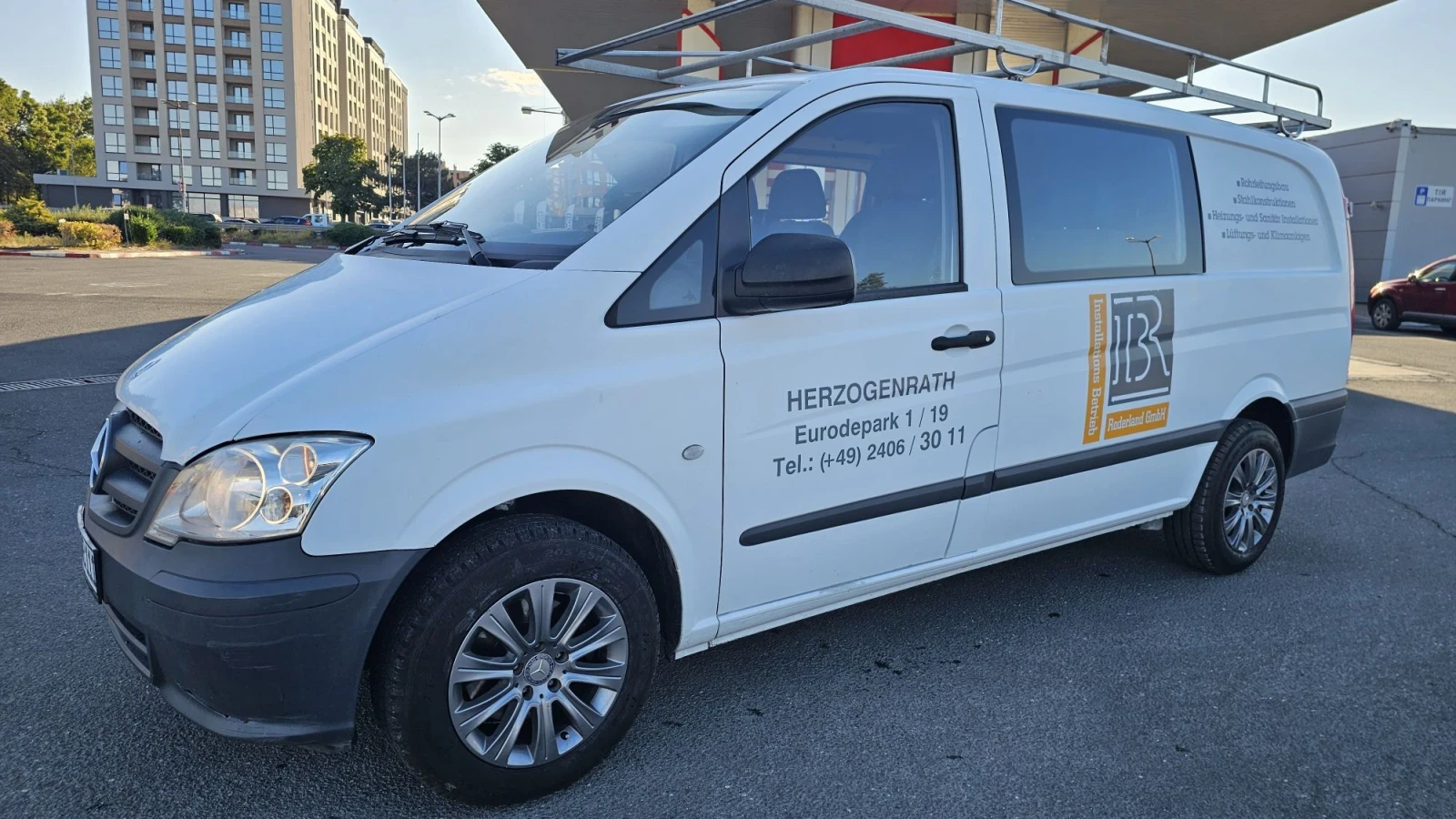 Mercedes-Benz Vito 110 LONG/N1-6места-клима , снимка 2 - Бусове и автобуси - 55849304